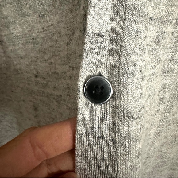 Uniqlo. Lightweight V Neck Cardigan Heather Grey - Picture 2 of 6